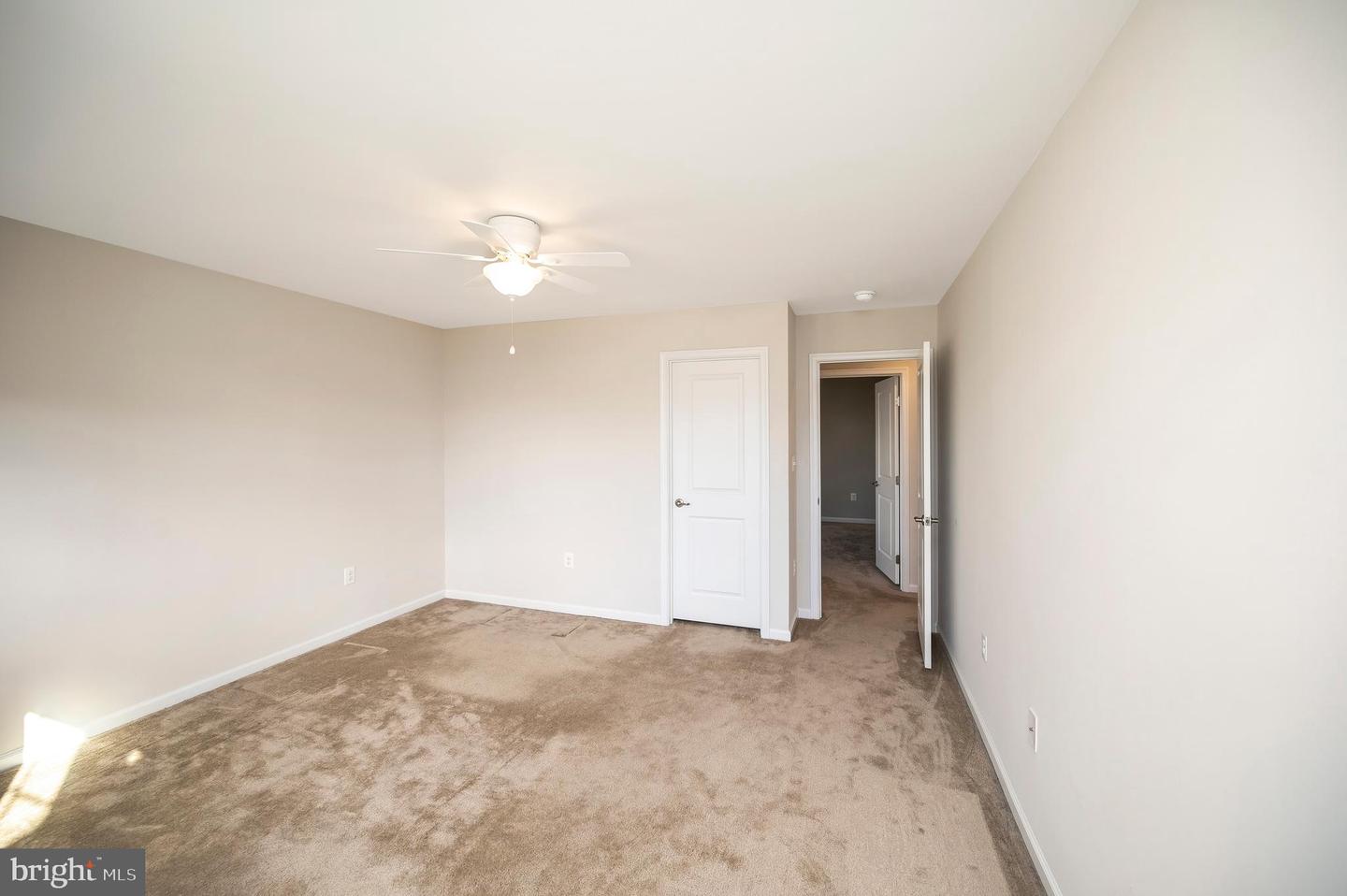 12715 Norwood Dr