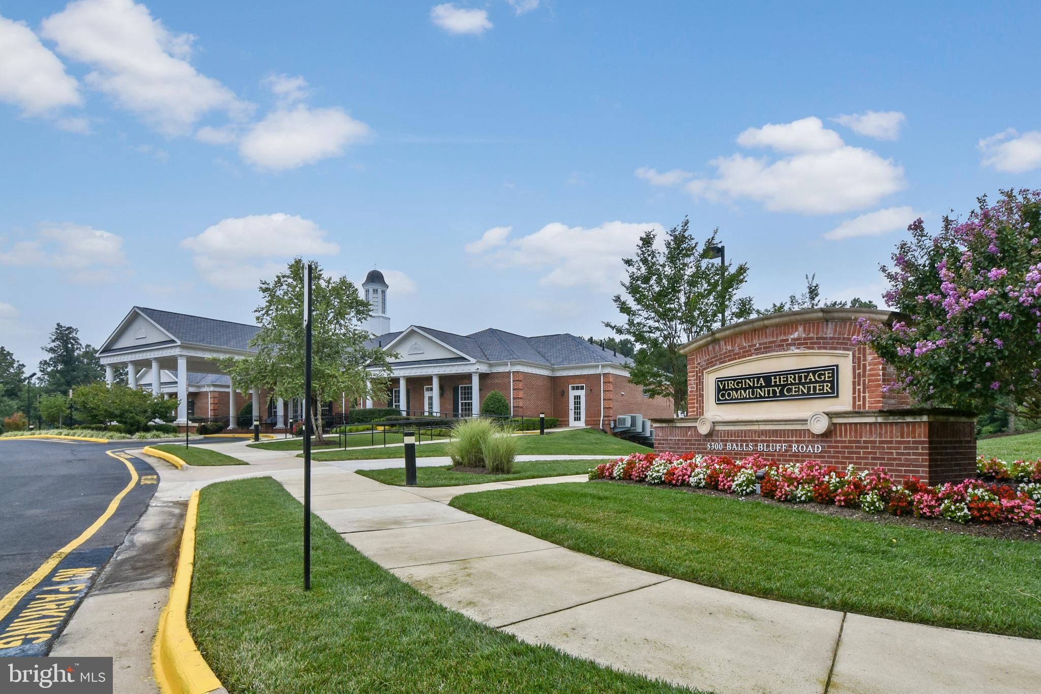 5905 S MILLS MANOR COURT