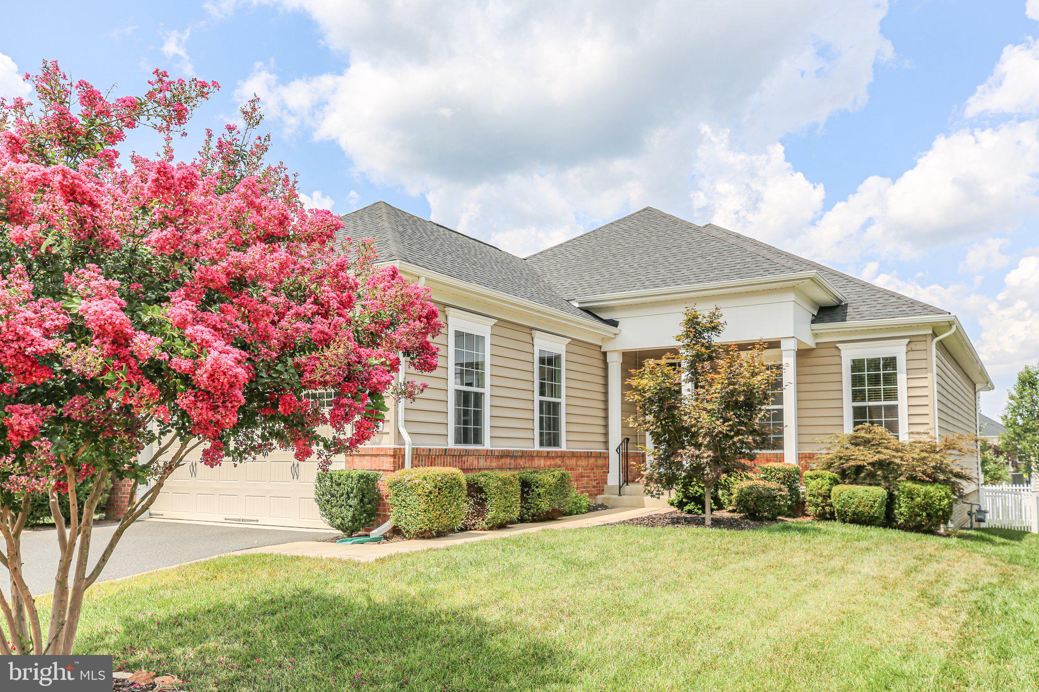 5905 S MILLS MANOR COURT