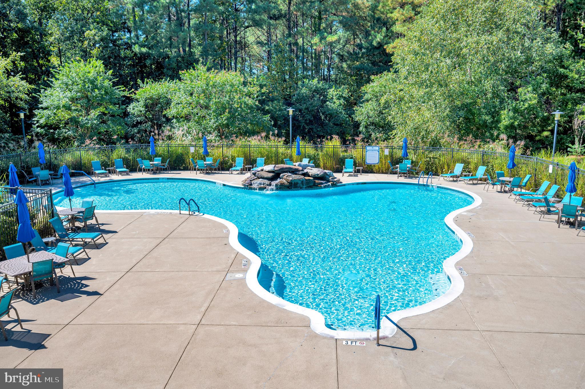 5905 S MILLS MANOR COURT