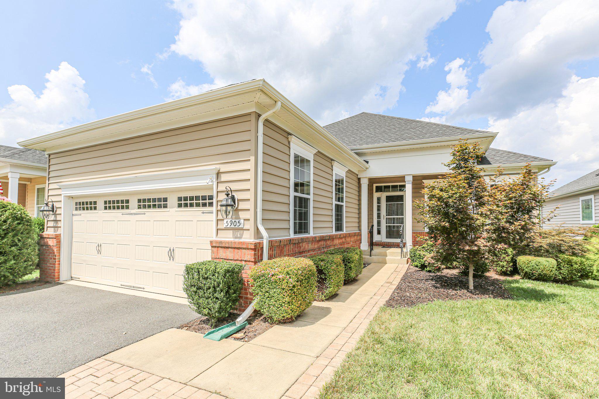 5905 S MILLS MANOR COURT