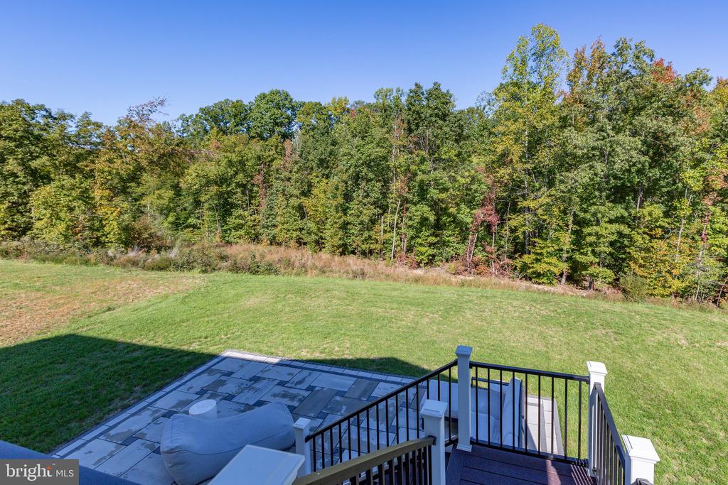 5411 Ivy Hill Dr