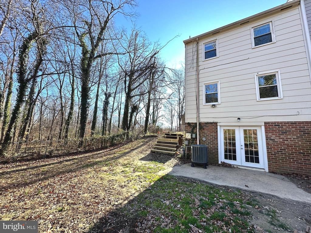 120 JANNEY COURT
