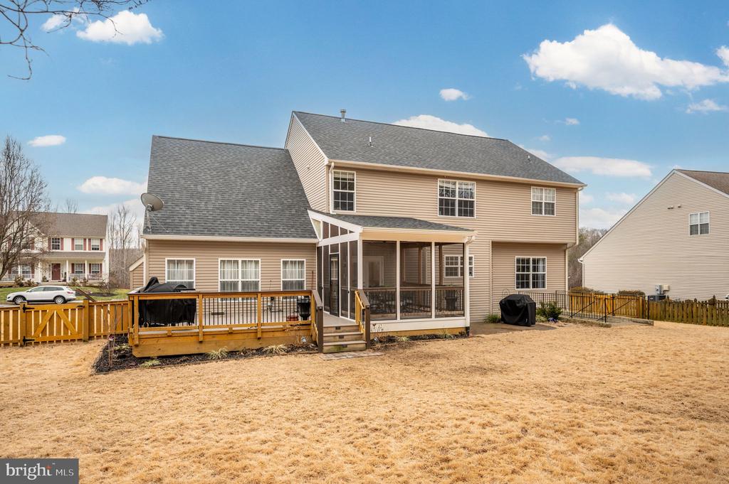 3623 CAROLINA COURT