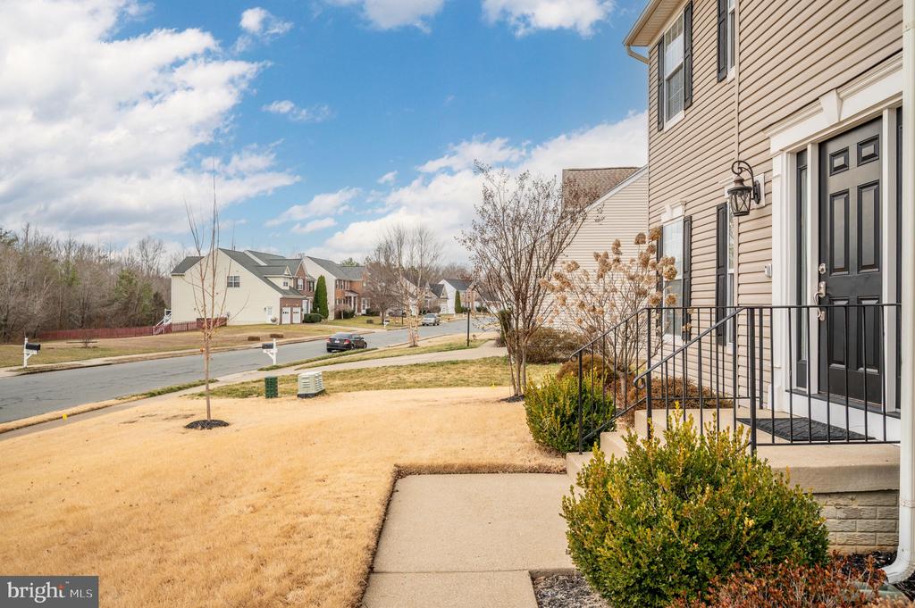 3623 CAROLINA COURT