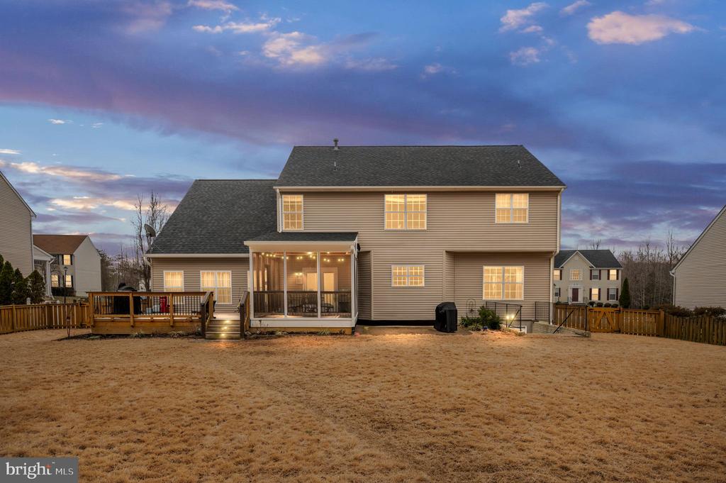 3623 CAROLINA COURT