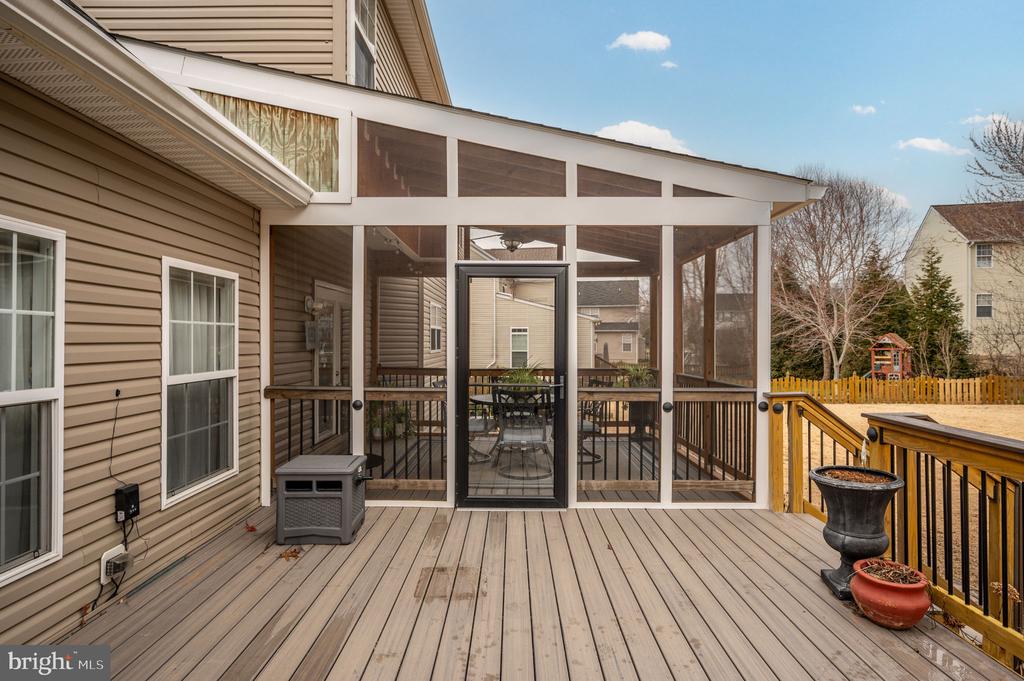 3623 CAROLINA COURT