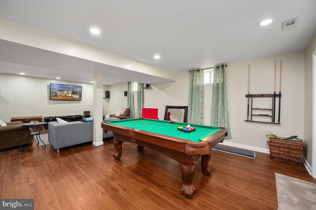3623 CAROLINA COURT