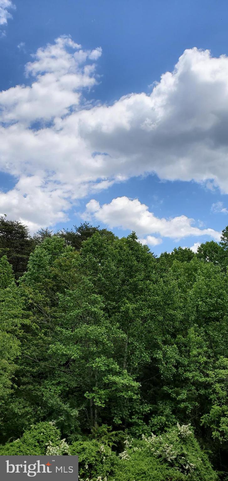 JEFFERSON DAVIS HIGHWAY