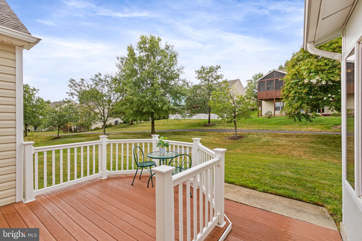 18 Castlewood Dr