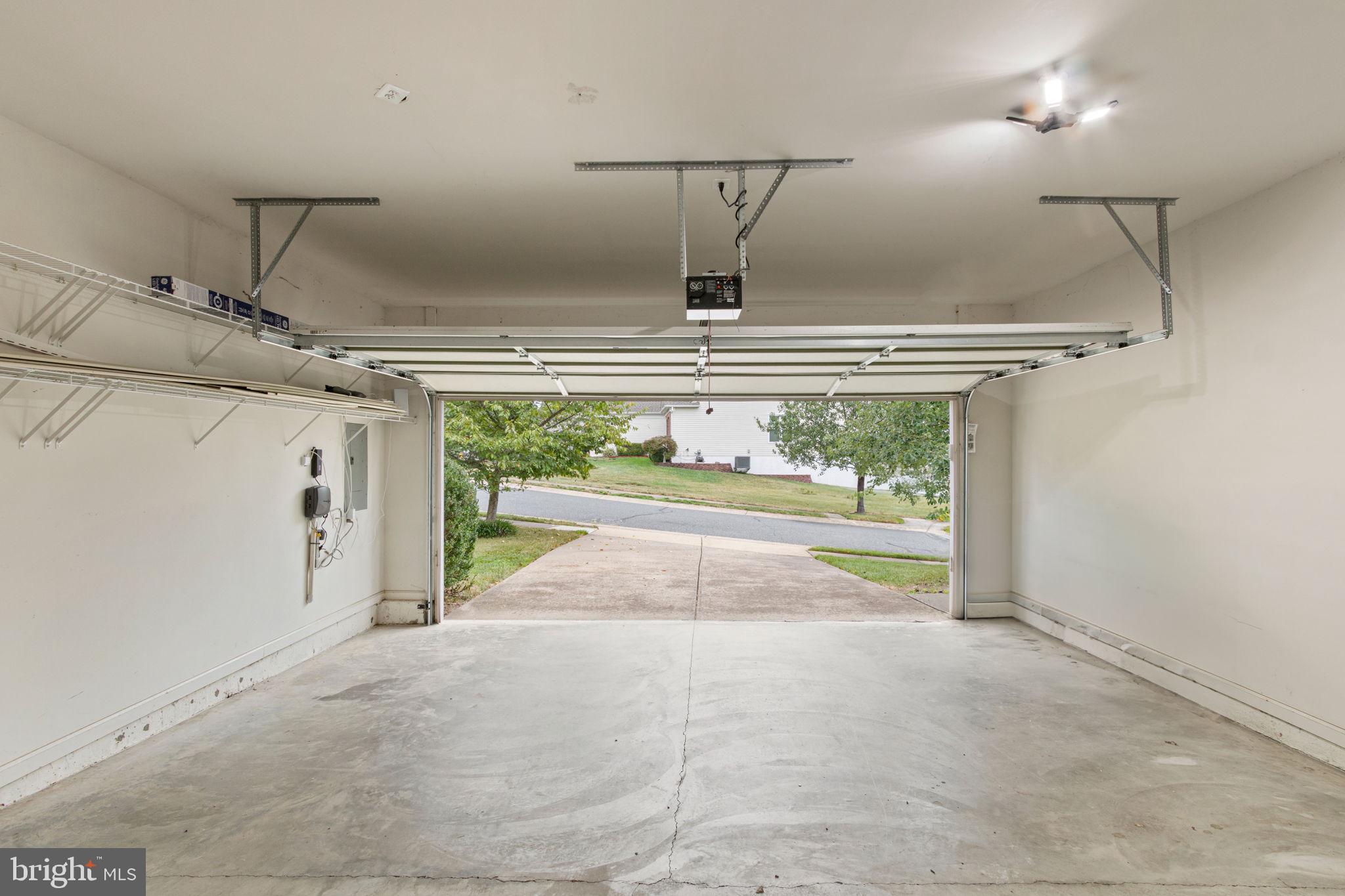 18 Castlewood Dr