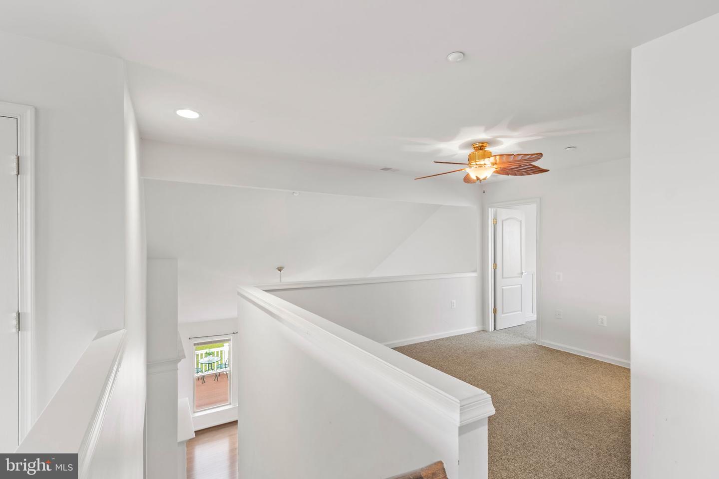 18 Castlewood Dr
