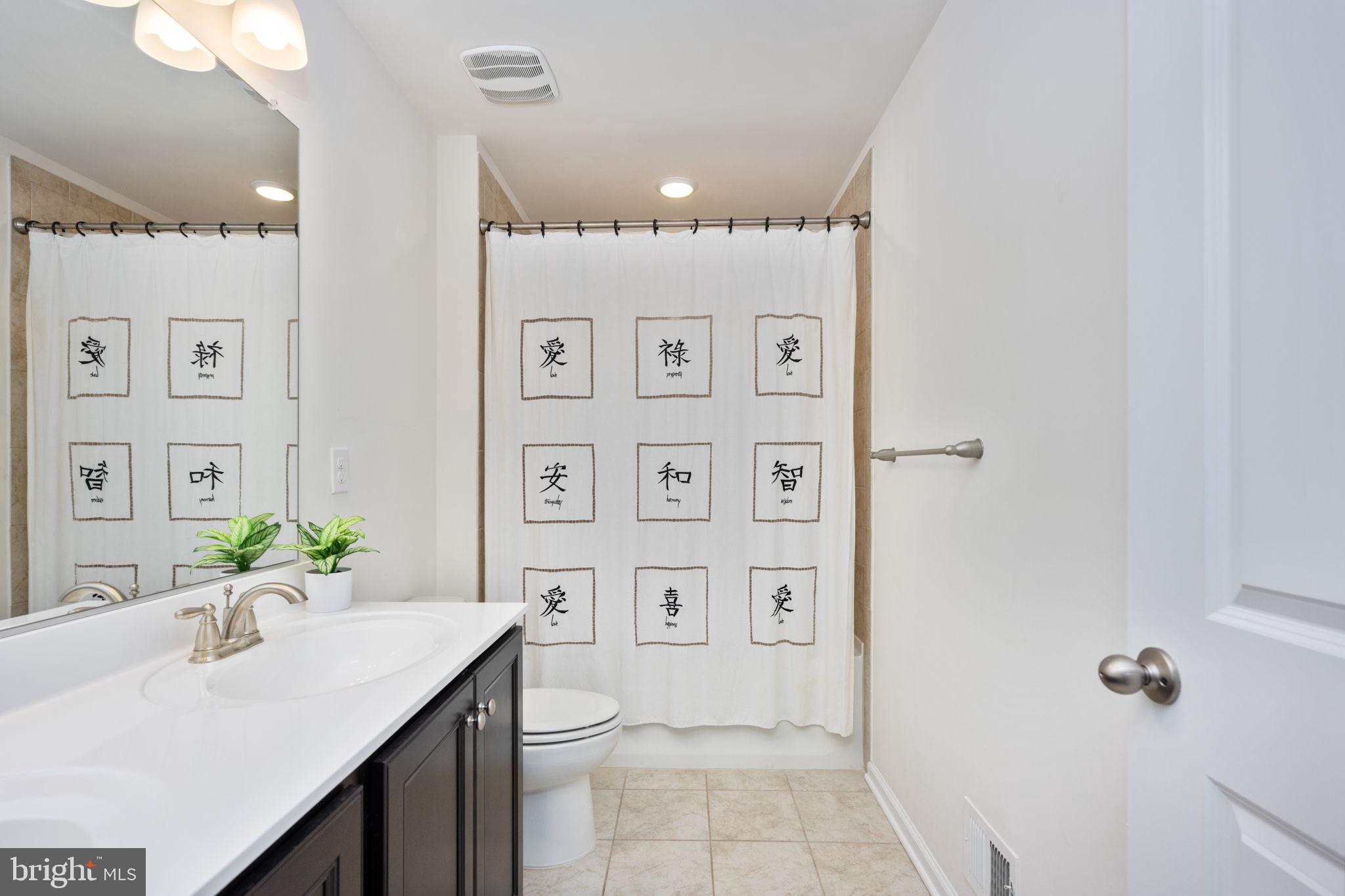 106 Old Oaks Ct