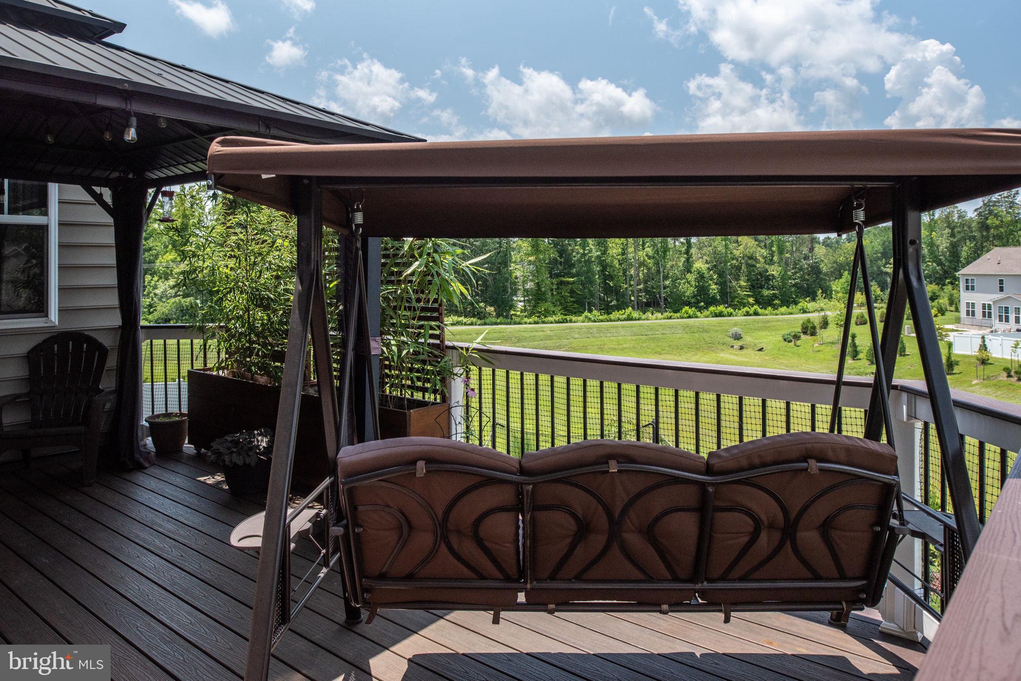 106 Old Oaks Ct