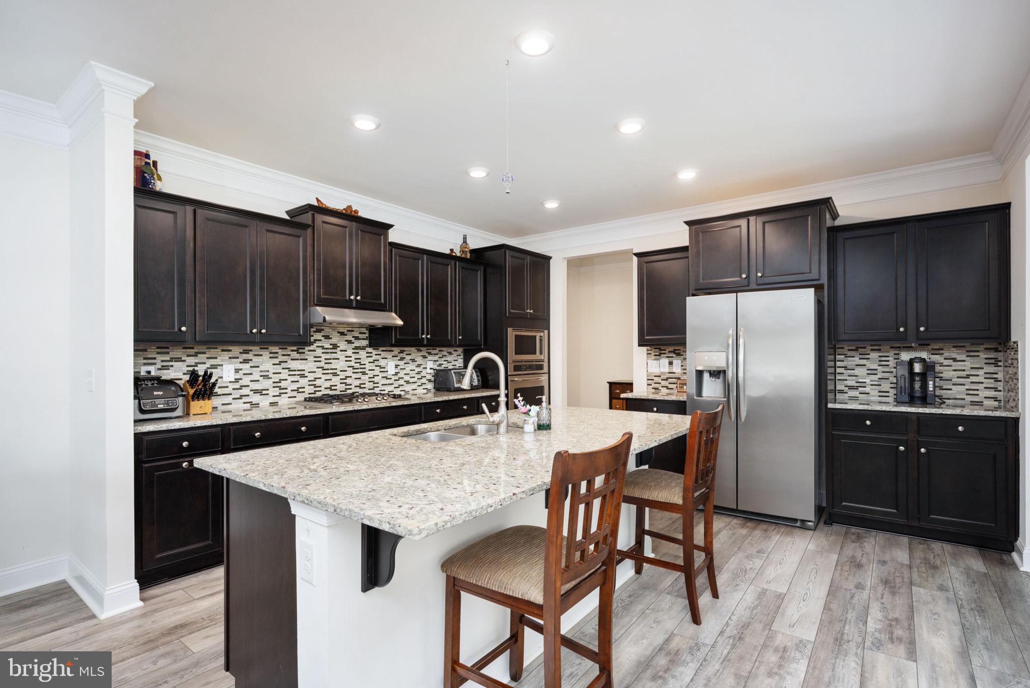106 Old Oaks Ct