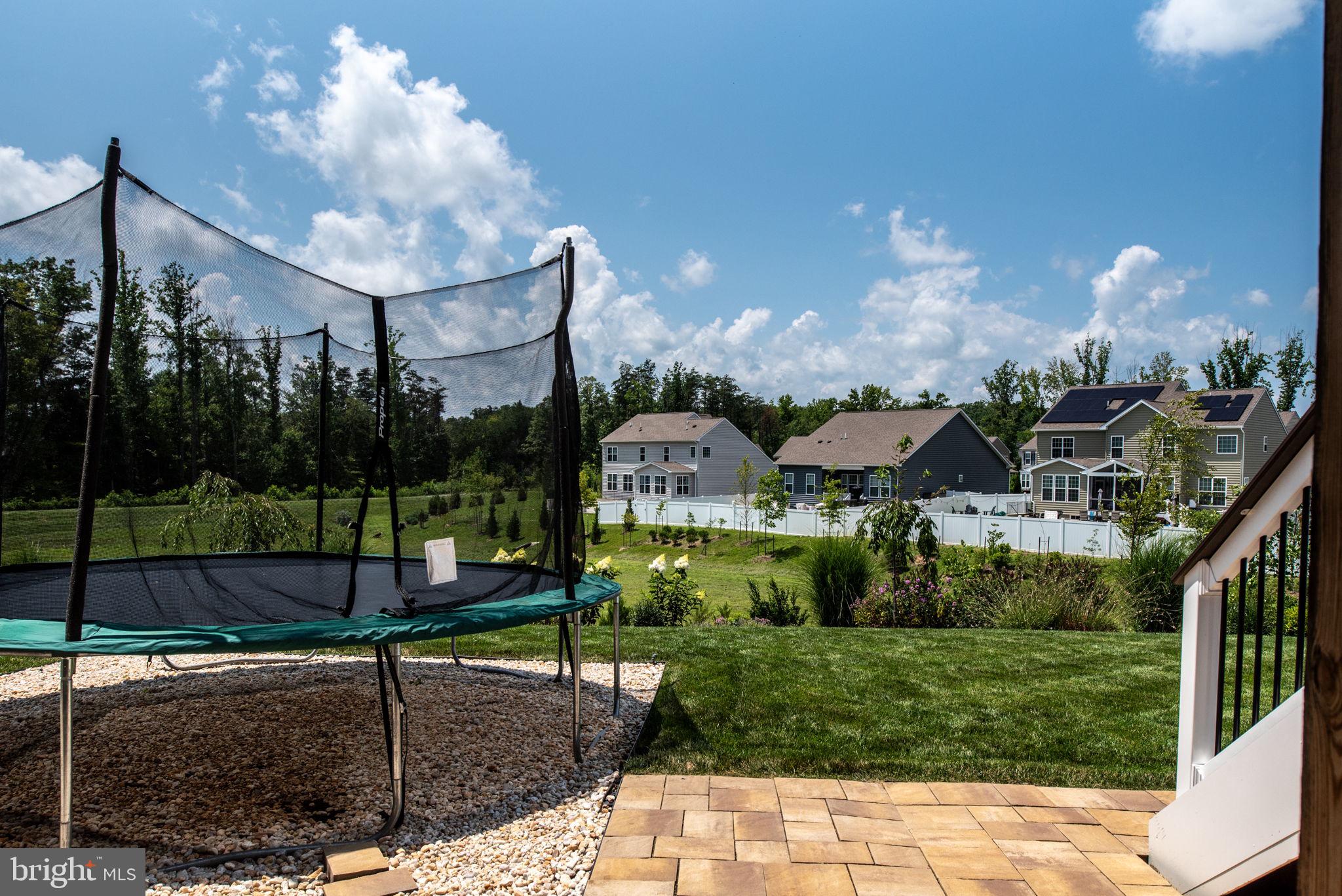 106 Old Oaks Ct