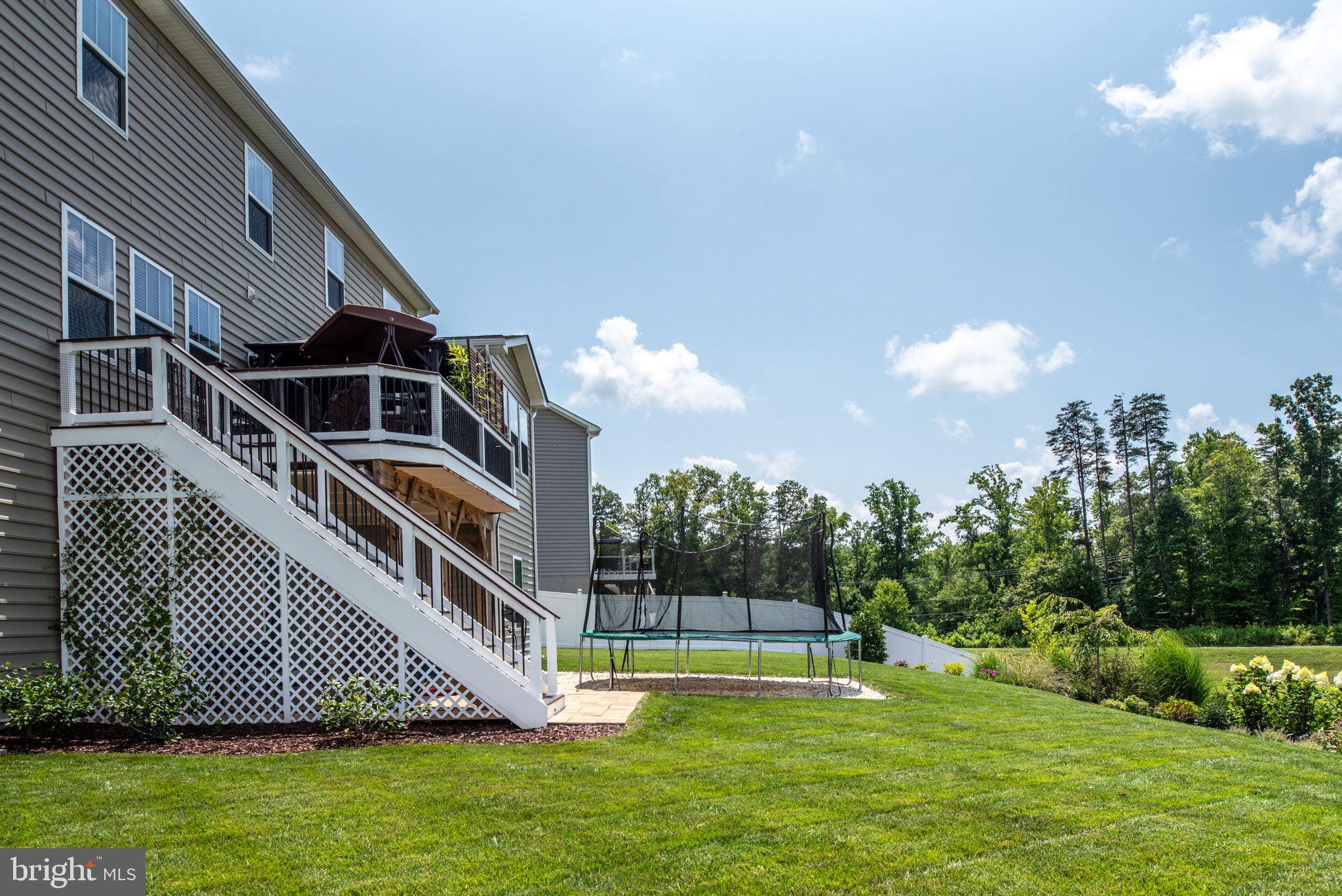 106 Old Oaks Ct