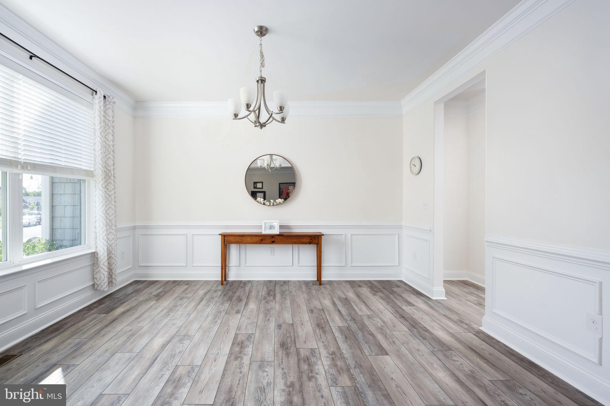 106 Old Oaks Ct