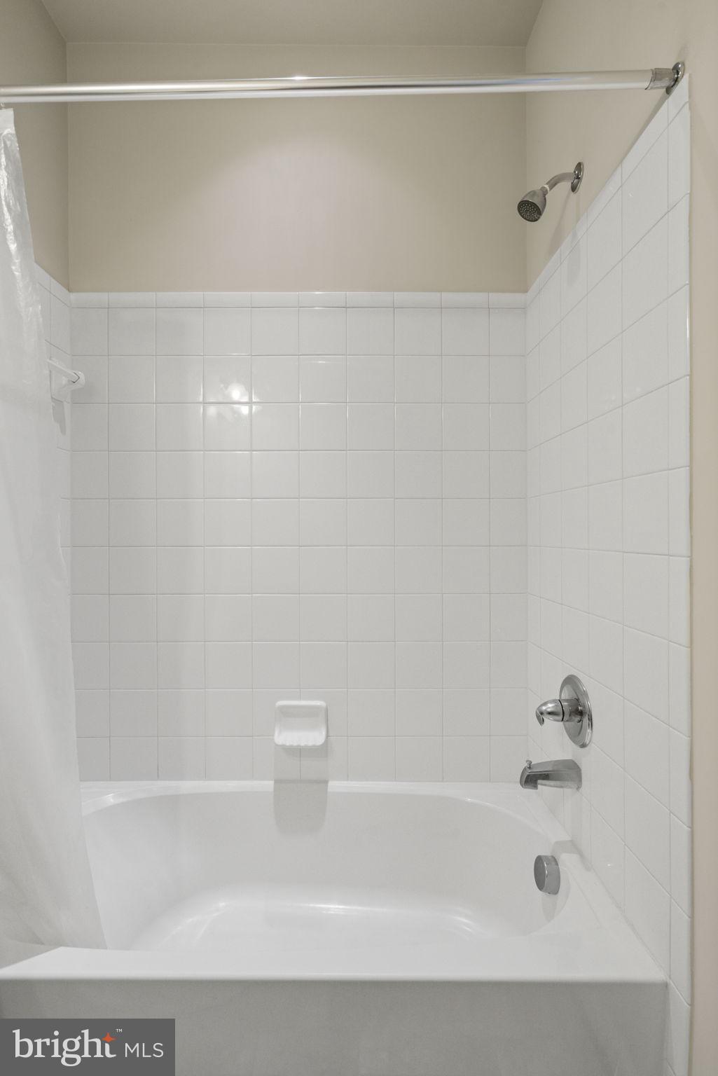 508 Woodstream Cir #15142