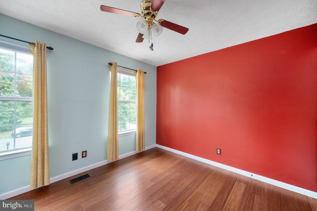 37 CLARION DRIVE