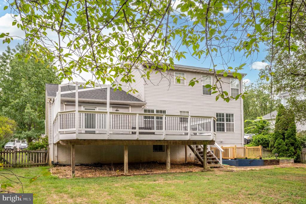 37 CLARION DRIVE