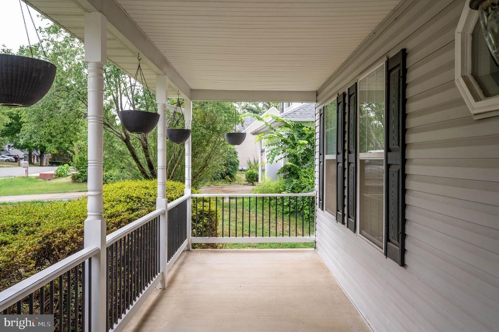 37 CLARION DRIVE