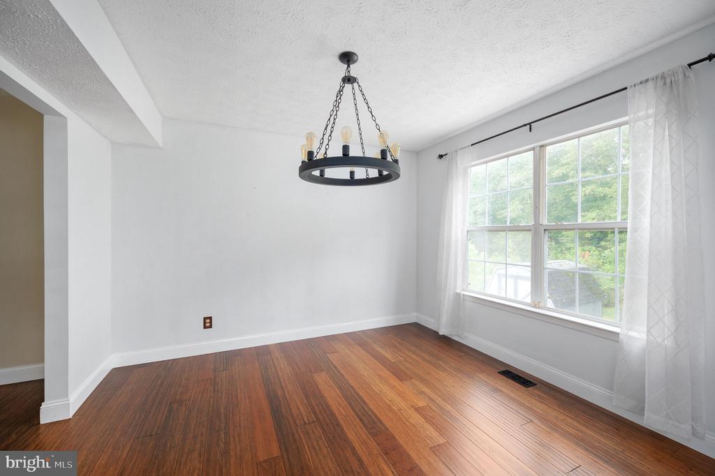 37 CLARION DRIVE