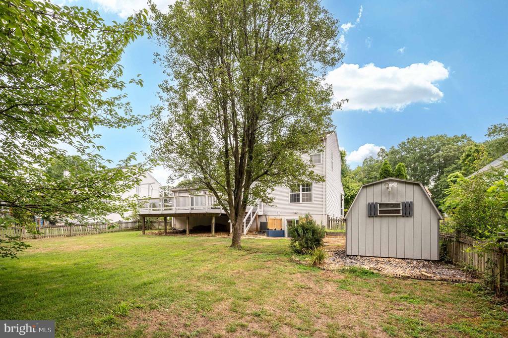 37 CLARION DRIVE