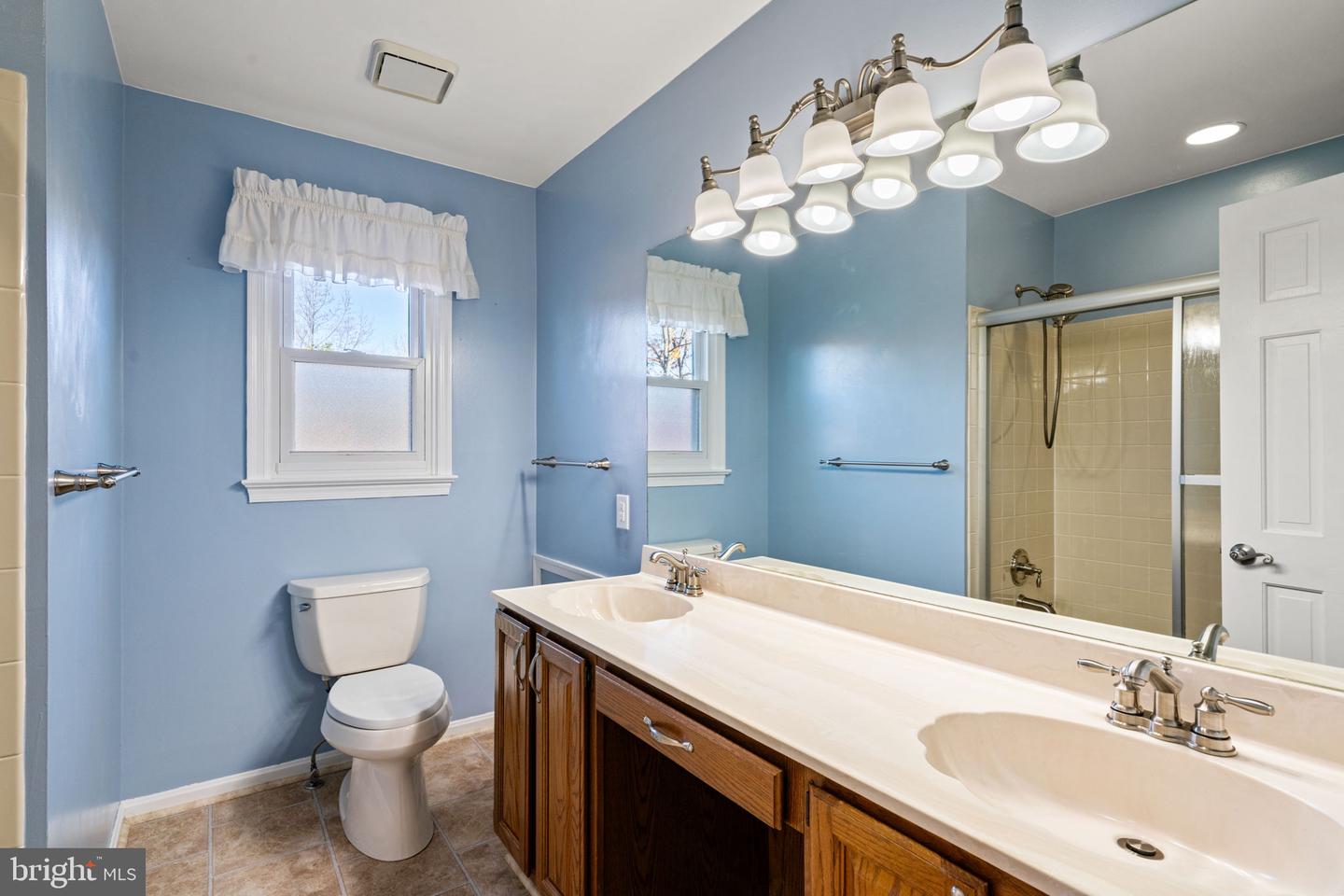 203 Crows Nest Cv