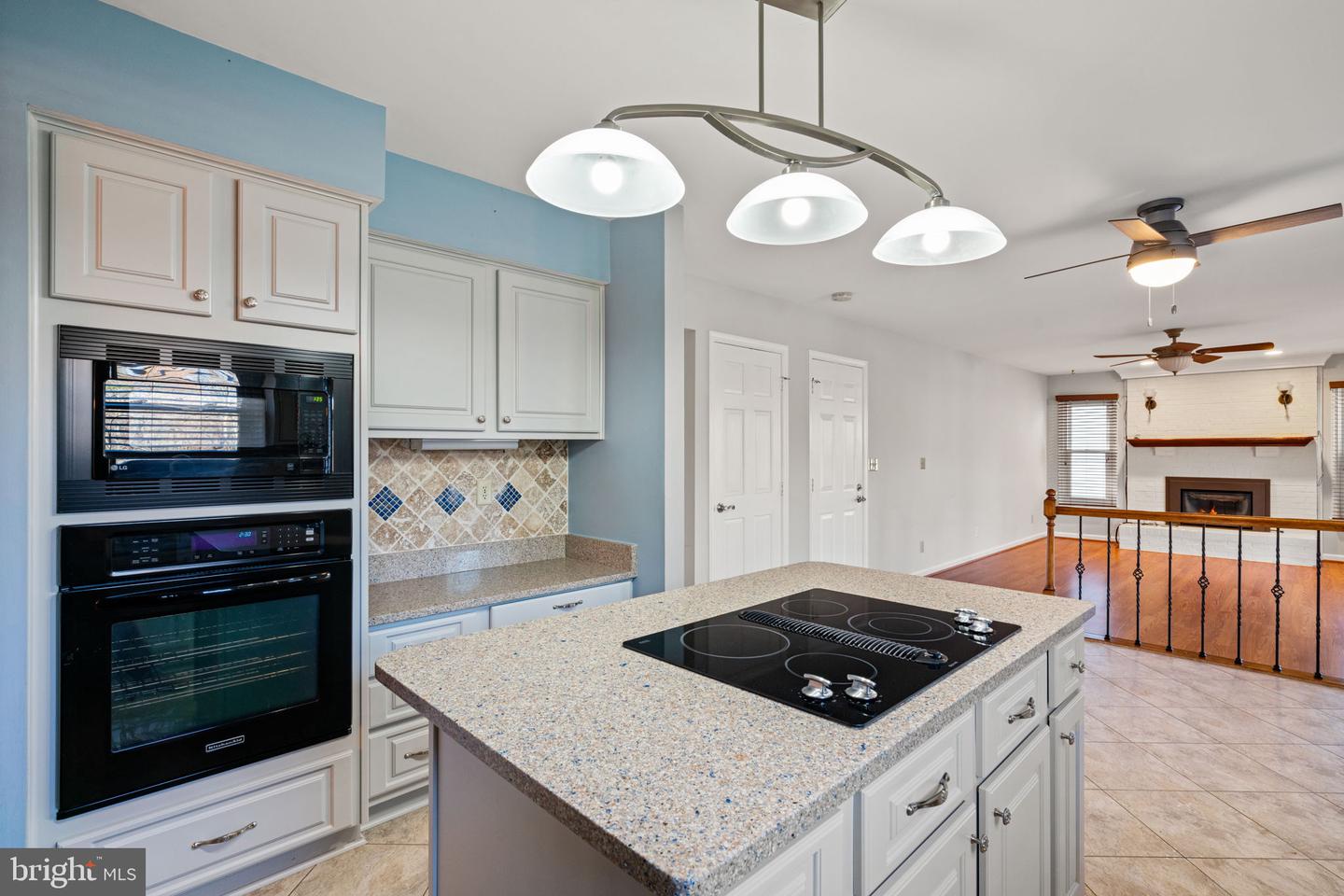 203 Crows Nest Cv