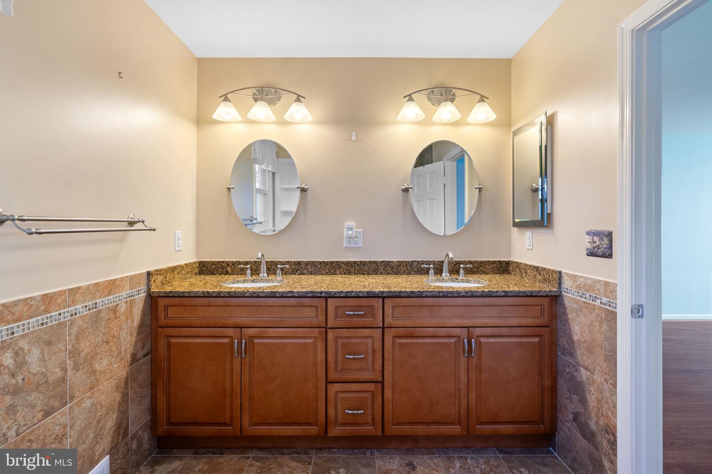 203 Crows Nest Cv