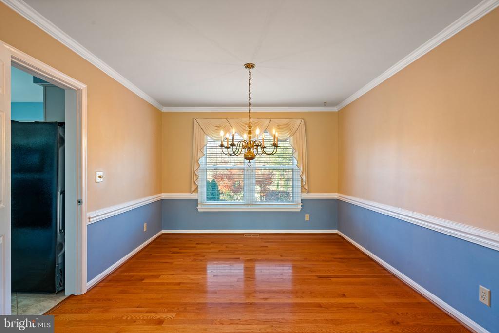 203 Crows Nest Cv
