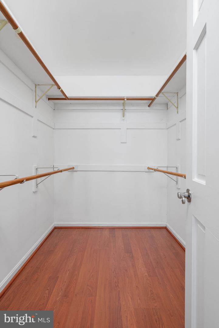 203 Crows Nest Cv
