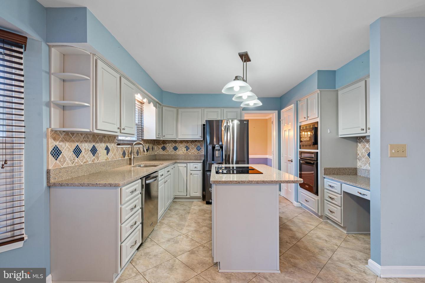 203 Crows Nest Cv