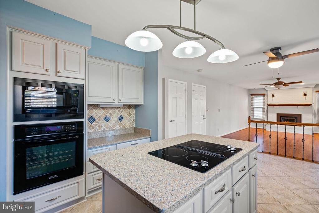 203 Crows Nest Cv
