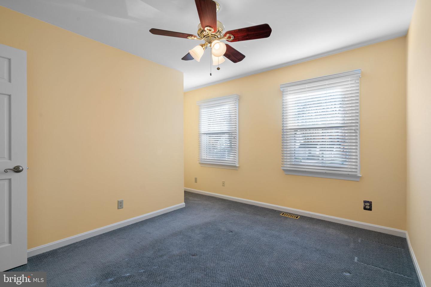 203 Crows Nest Cv
