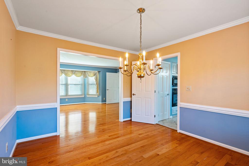 203 Crows Nest Cv