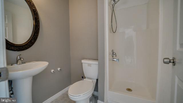301 KNOLLWOOD COURT