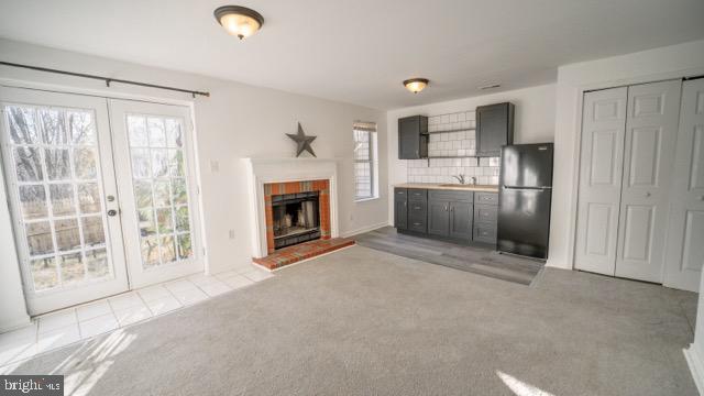 301 KNOLLWOOD COURT