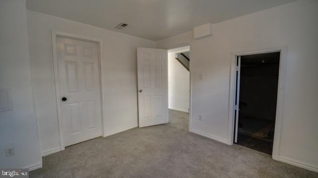 301 KNOLLWOOD COURT