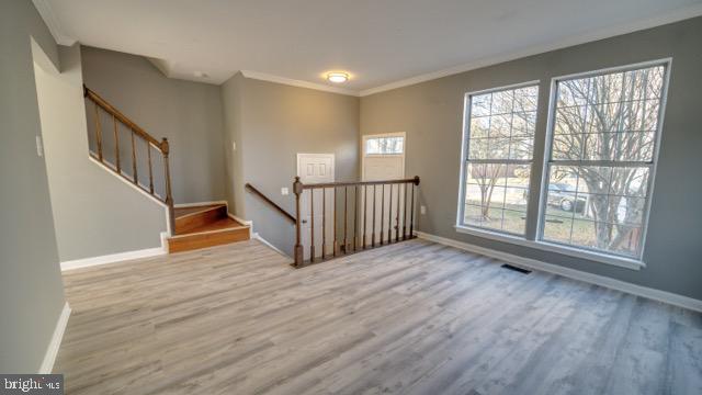 301 KNOLLWOOD COURT