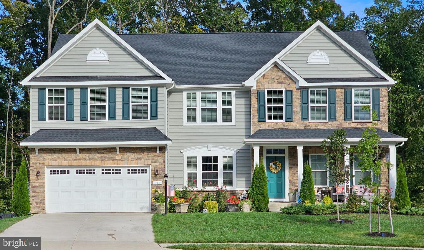 103 ELMSLEY LN