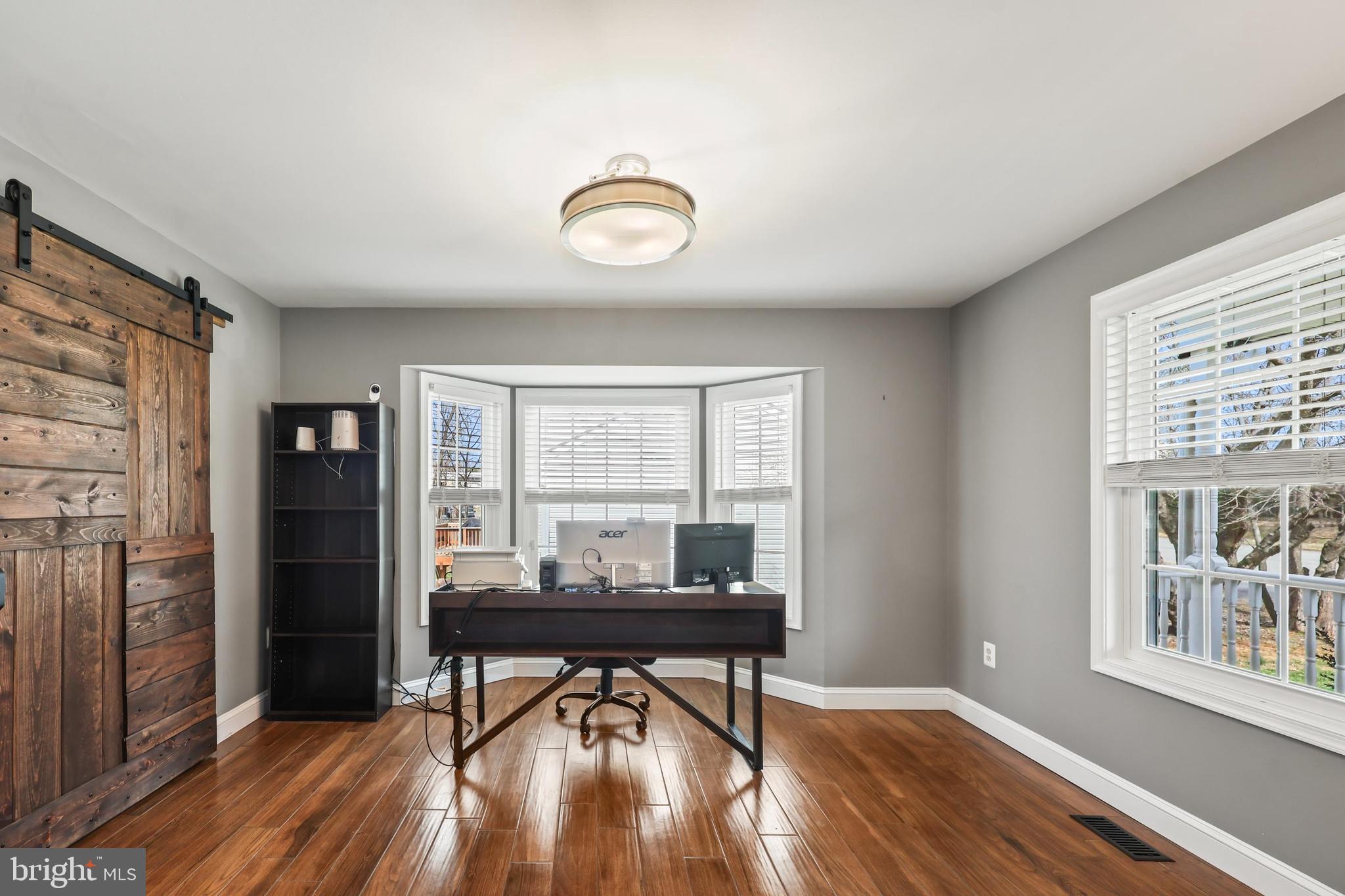 36 Dorothy Ln