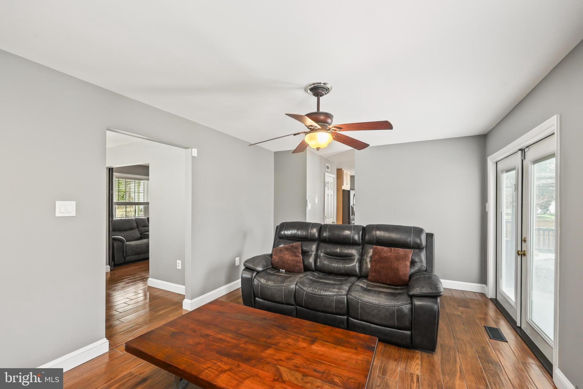 36 Dorothy Ln