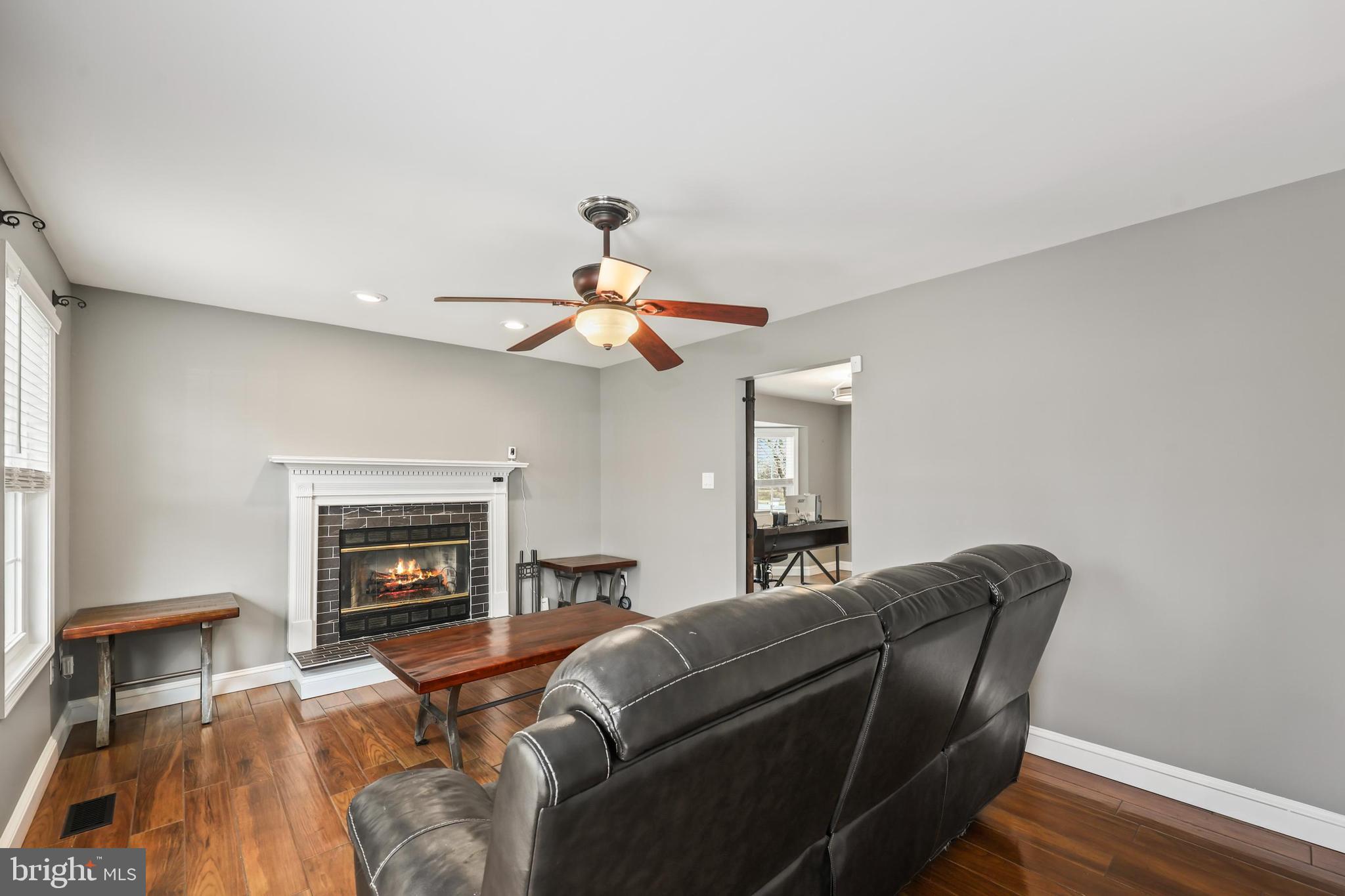 36 Dorothy Ln