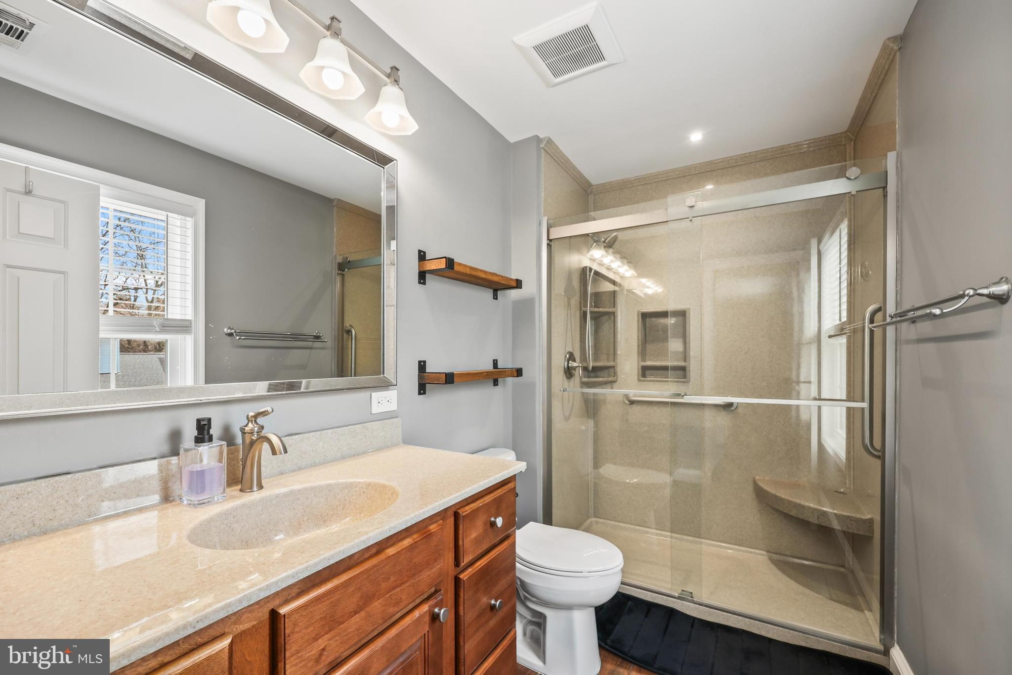 36 Dorothy Ln