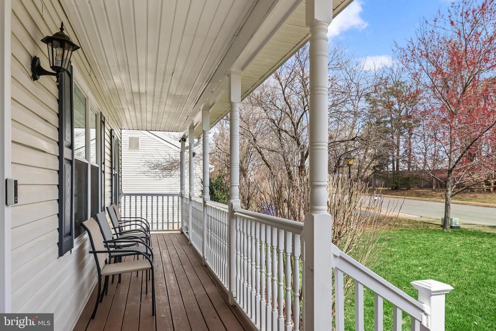36 Dorothy Ln