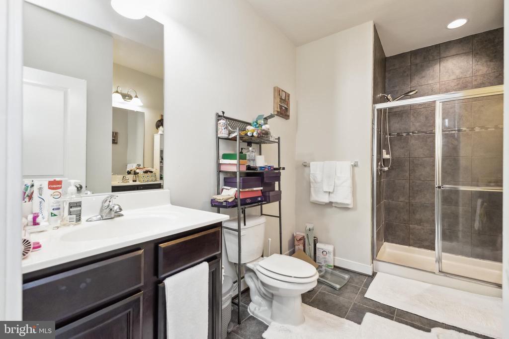 115 WOODSTREAM CIRCLE 1280