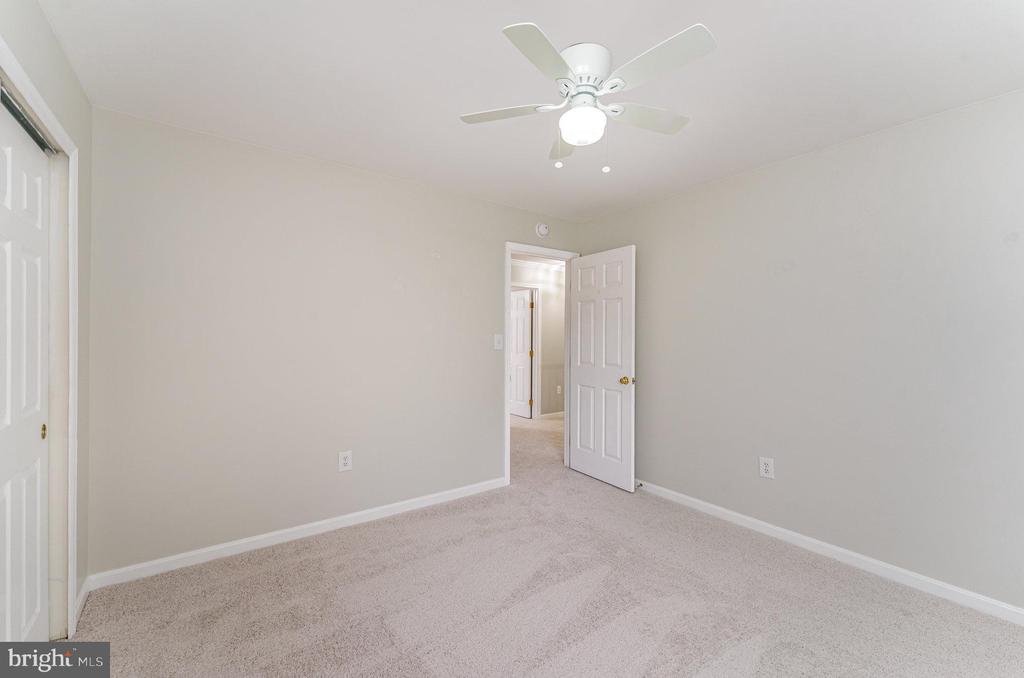 6 Oxen Ct
