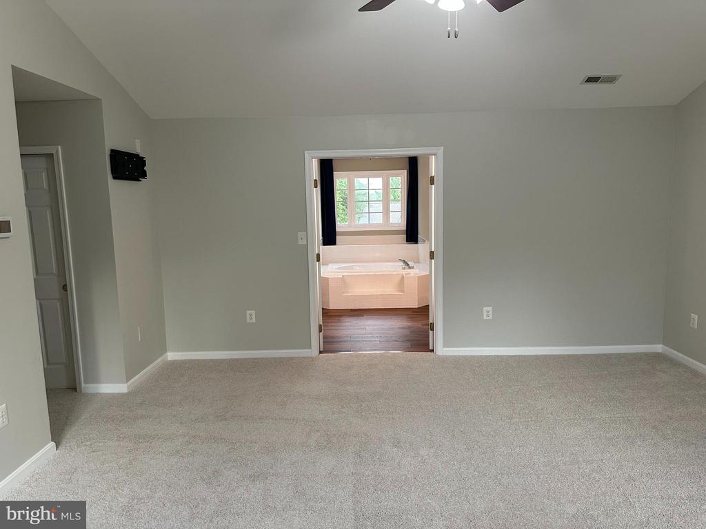 6 Oxen Ct